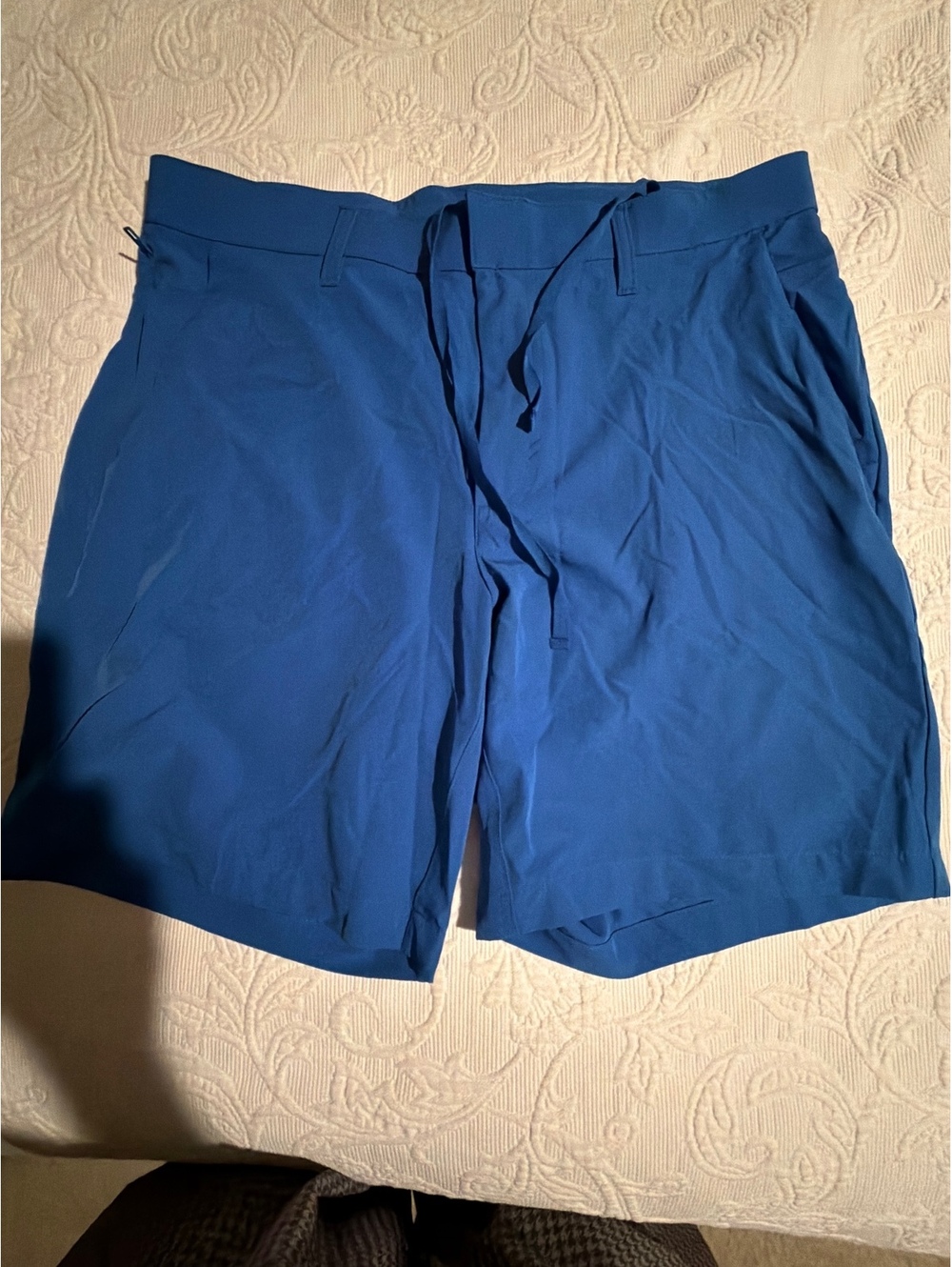 Fabletics Men's Blue Athletic Shorts Medium